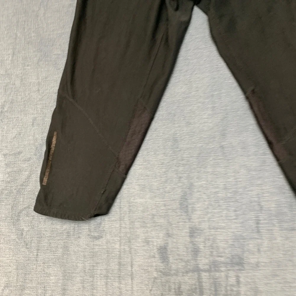 Nike Dri-FIT Capri Leggings Womens XS Black Running Yoga Gym Logo Activewear